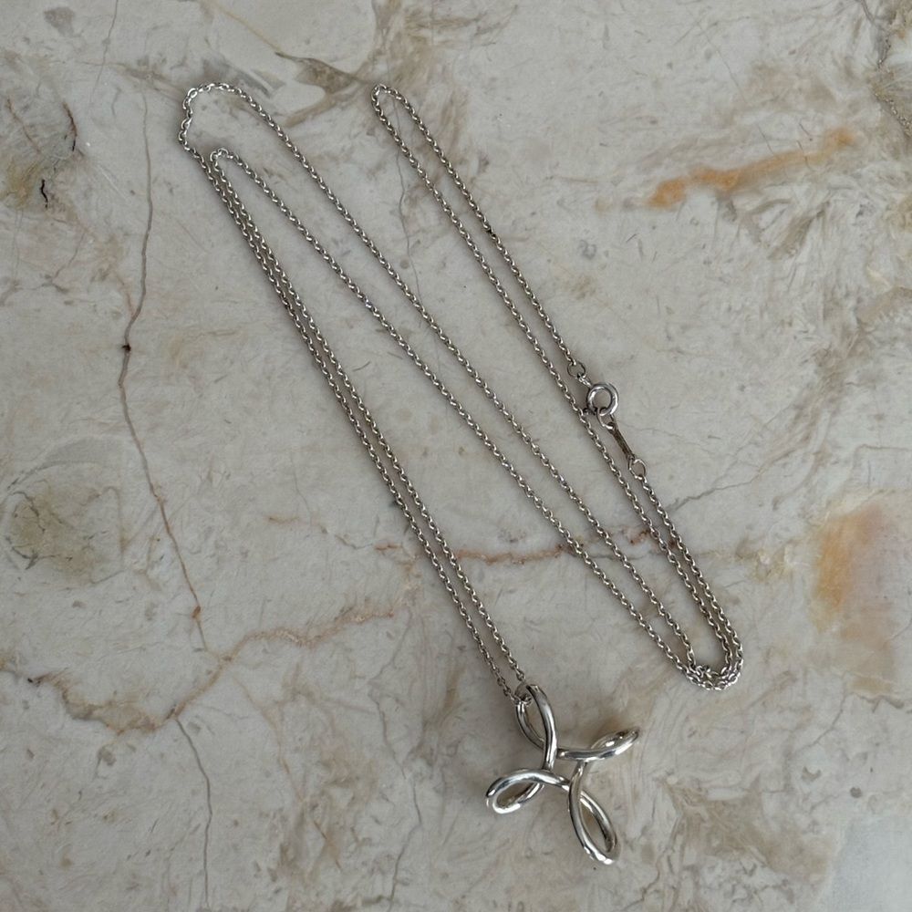 Tiffany & Co. Elsa Peretti Large Infinity Cross 28” Chain